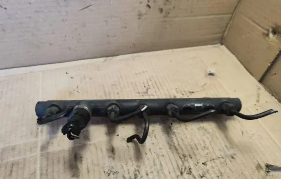 Renault Megane I Fuel main line pipe 0445214015
