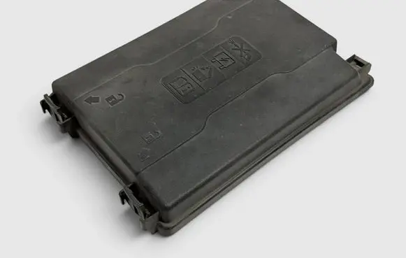 Chevrolet Suburban Fuse box cover 23227061