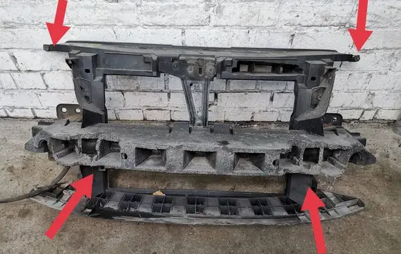Skoda Superb B6 (3T) Radiator support slam panel