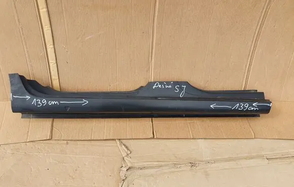 Skoda Rapid (NH) Rear sill (body part) 5JJ809606
