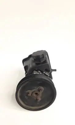 Mercedes-Benz S W220 Power steering pump A0024667401 7692900511