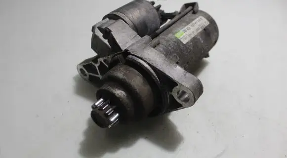 Skoda Fabia Mk2 (5J) Starter motor D6GS12