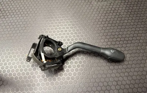 Volkswagen Golf III Wiper control stalk 1H6953503AA 400745 7439