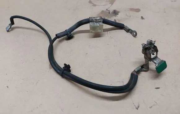 Peugeot 3008 I Positive cable (battery) 