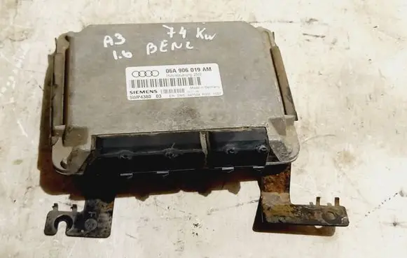 Audi A3 S3 8L Engine control unit/module 06A906019AM
