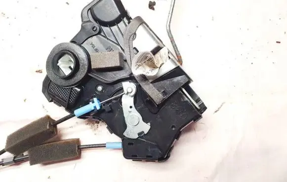 Honda Civic IX Front door lock 72111tv0g001a 72111-tv0-g001a