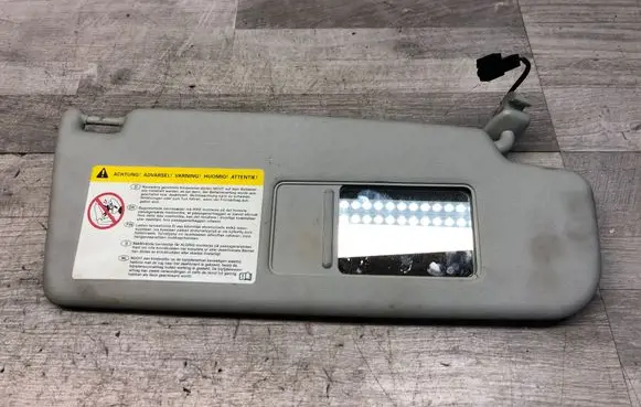 Volkswagen Jetta VI Sun visor 857552F