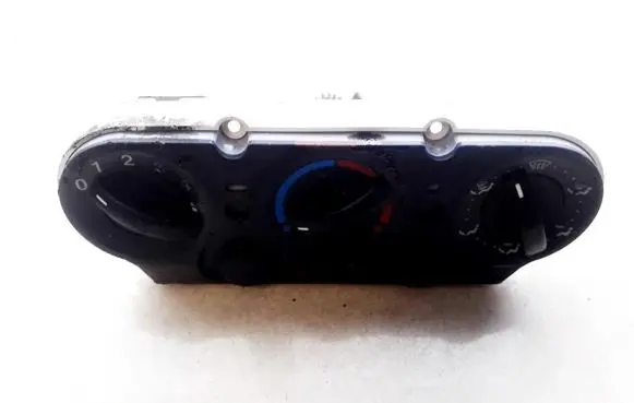 Ford Fiesta Climate control unit 2s6h18549be 95vw19c571ae