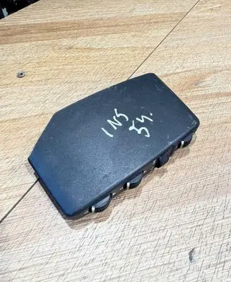 Mercedes-Benz C W204 Seat control switch A0008008078