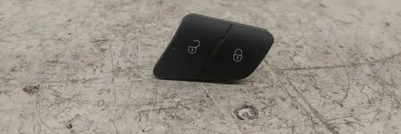 Volkswagen PASSAT B6 Central locking switch button 3C0962125B