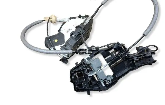 Volkswagen PASSAT B8 Rear door lock 5E0839016 3G0839086C 510837812D