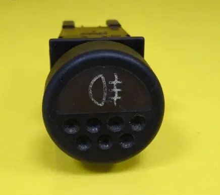 Peugeot 309 Fog light switch 