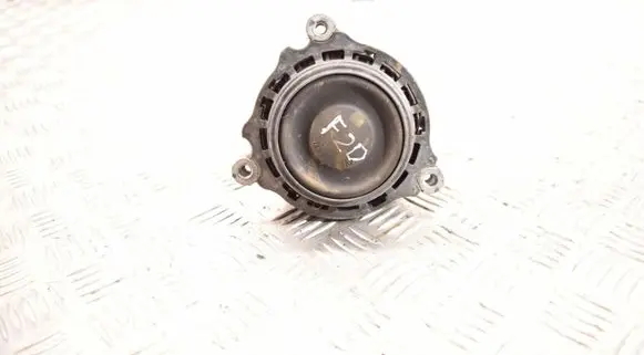 BMW 2 F22 F23 Engine mount bracket 6855456