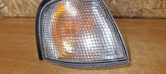 Nissan Primera Front indicator light 082151546rb
