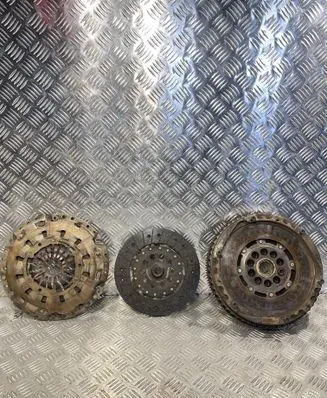 Volvo V70 Clutch set kit 9480651