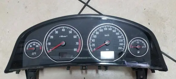 Opel Signum Speedometer (instrument cluster) 13193049RL