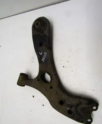 Toyota Prius (XW30) Front control arm 1111