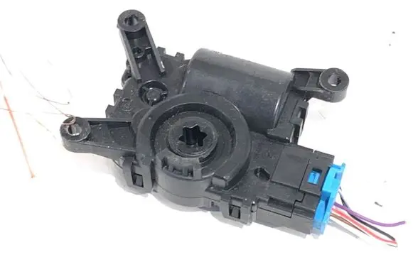 Skoda Octavia Mk4 Air flap motor/actuator 5WA907511C