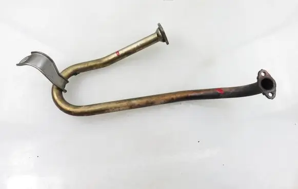 Volkswagen PASSAT B6 EGR valve line/pipe/hose 06F131521N