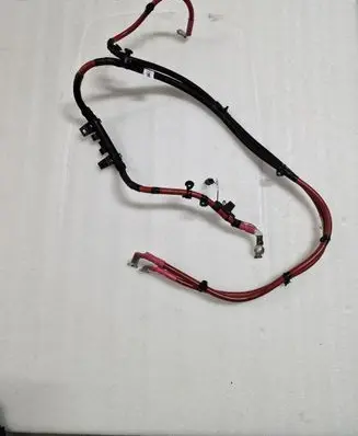 Jeep Grand Cherokee WL Positive cable (battery) P68380188AD