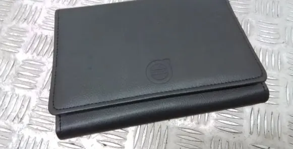 Volvo S90, V90 Owners service history hand book 