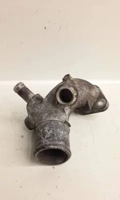 Engine coolant pipe/hose