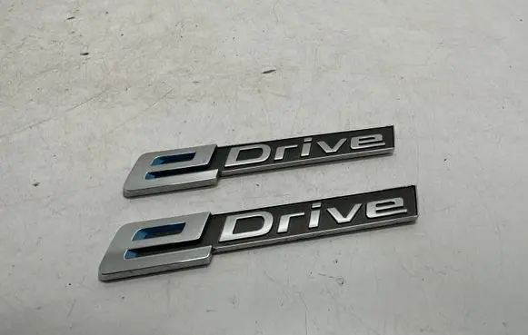 BMW 3 F30 F35 F31 Fender model badge letters 