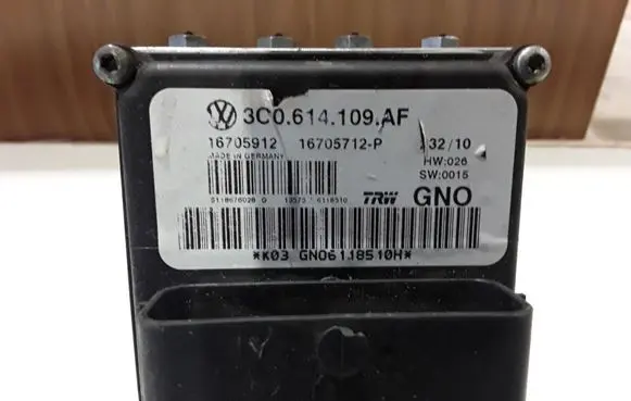 Volkswagen PASSAT B6 ABS Pump 3C0614109AF