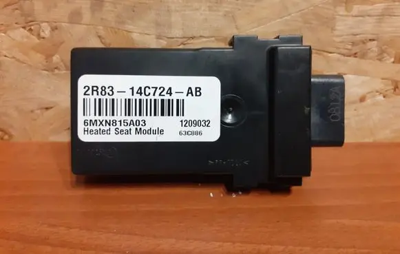 Land Rover Range Rover Sport L320 Seat heating relay 2R8314C724AB 1177