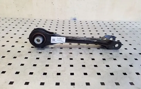 Tesla Model 3 Rear control arm 104442700C