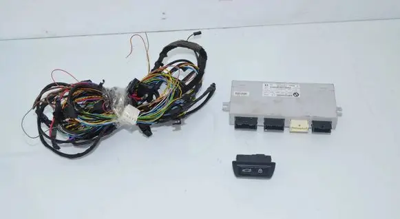BMW 5 F10 F11 Tailgate/trunk control unit/module 9275121 61319275121 61315A64C25
