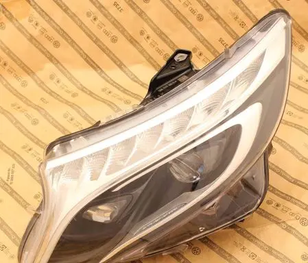 Mercedes-Benz V Class W447 Headlight/headlamp A4479060101