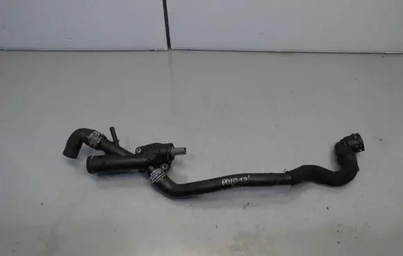 Volkswagen Polo V 6R Engine coolant pipe/hose