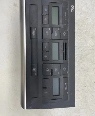 Audi A4 S4 B6 8E 8H Climate control unit 8E0820043 0010969