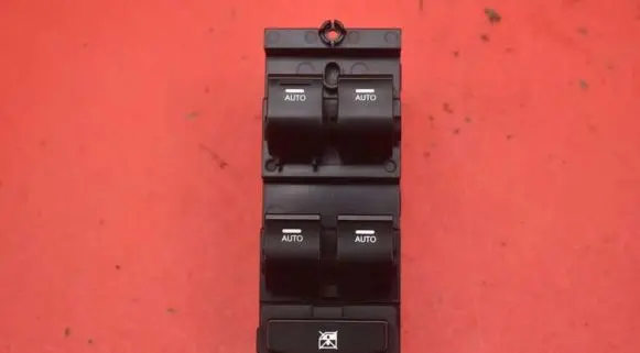 Hyundai i40 Electric window control switch 93570-3Z000