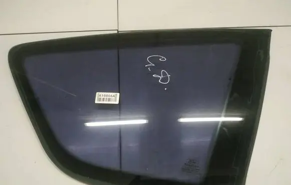 Ford S-MAX Rear side window as2