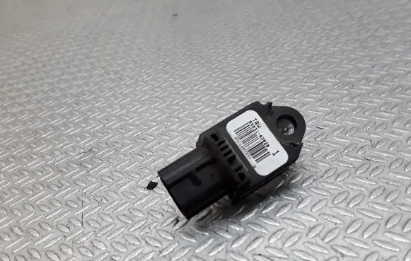 Toyota Aygo AB10 Airbag deployment crash/impact sensor 8983102020