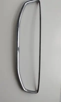 Volvo S60 Front bumper upper radiator grill 31290598