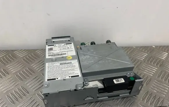 Audi Q7 4M Head unit multimedia control 4K0035084D 4K0035084A