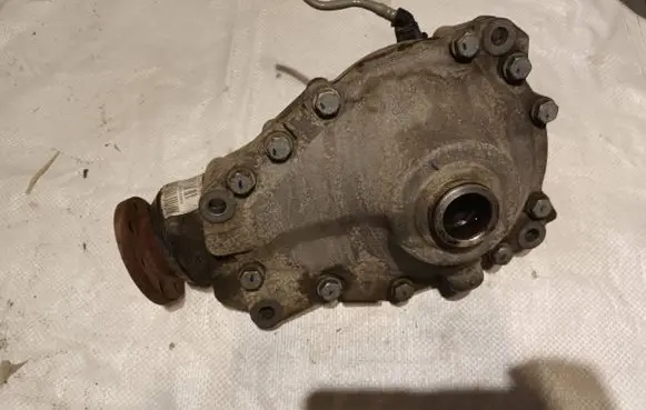 BMW X3 F25 Front differential 8618377