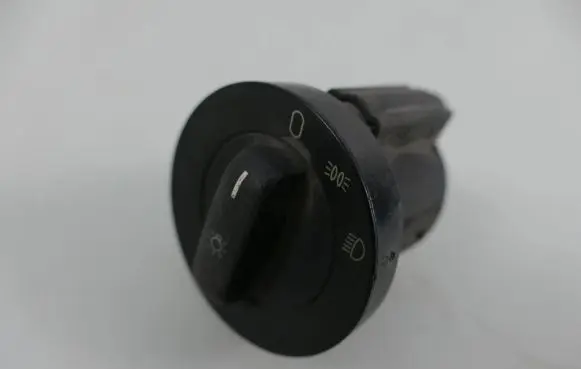 BMW 5 E39 Light switch 8363683