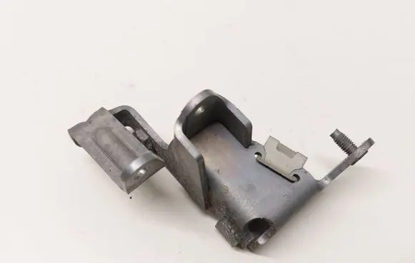 Mercedes-Benz CLA C117 X117 W117 other engine part A1332000200