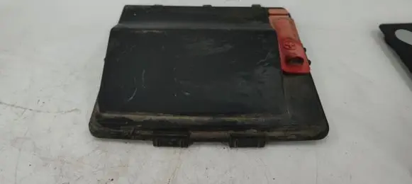 Mercedes-Benz Vito Viano W639 Battery box tray cover/lid ZGS002