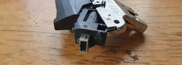 Seat Exeo (3R) Tailgate/trunk/boot lock/catch/latch 4F5827505D