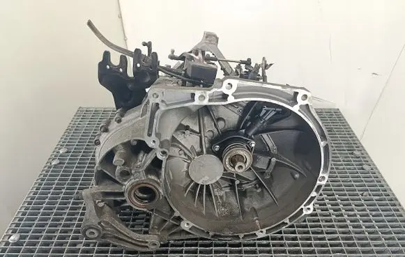 Volvo V50 Manual 5 speed gearbox 9N5R7002WB