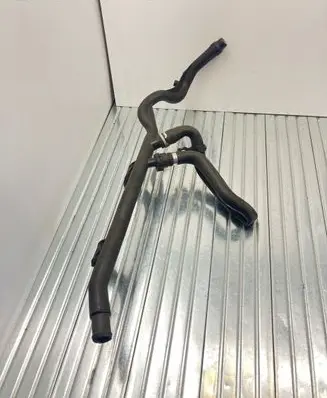 BMW 1 E81 E87 Engine coolant pipe/hose 754823