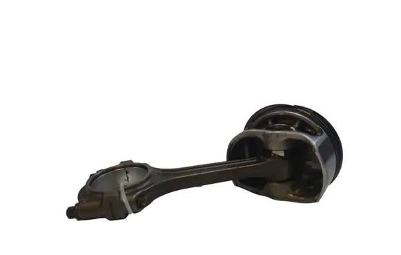 Opel Astra G Piston with connecting rod