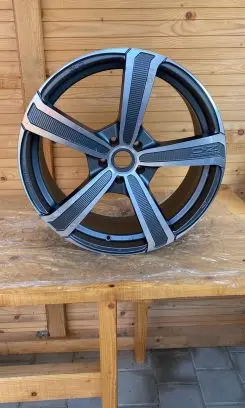 Audi A6 C7 R20 alloy rim 01948202
