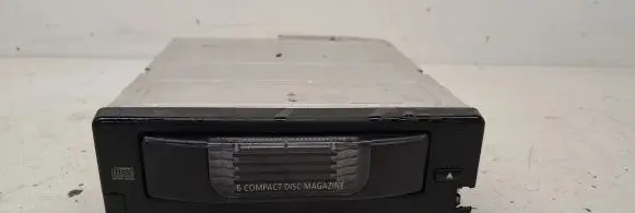 BMW 5 E60 E61 CD/DVD changer 6956939