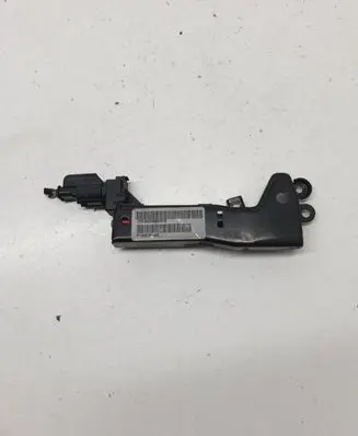 Chrysler Voyager Door central lock control unit/module P04680751AD